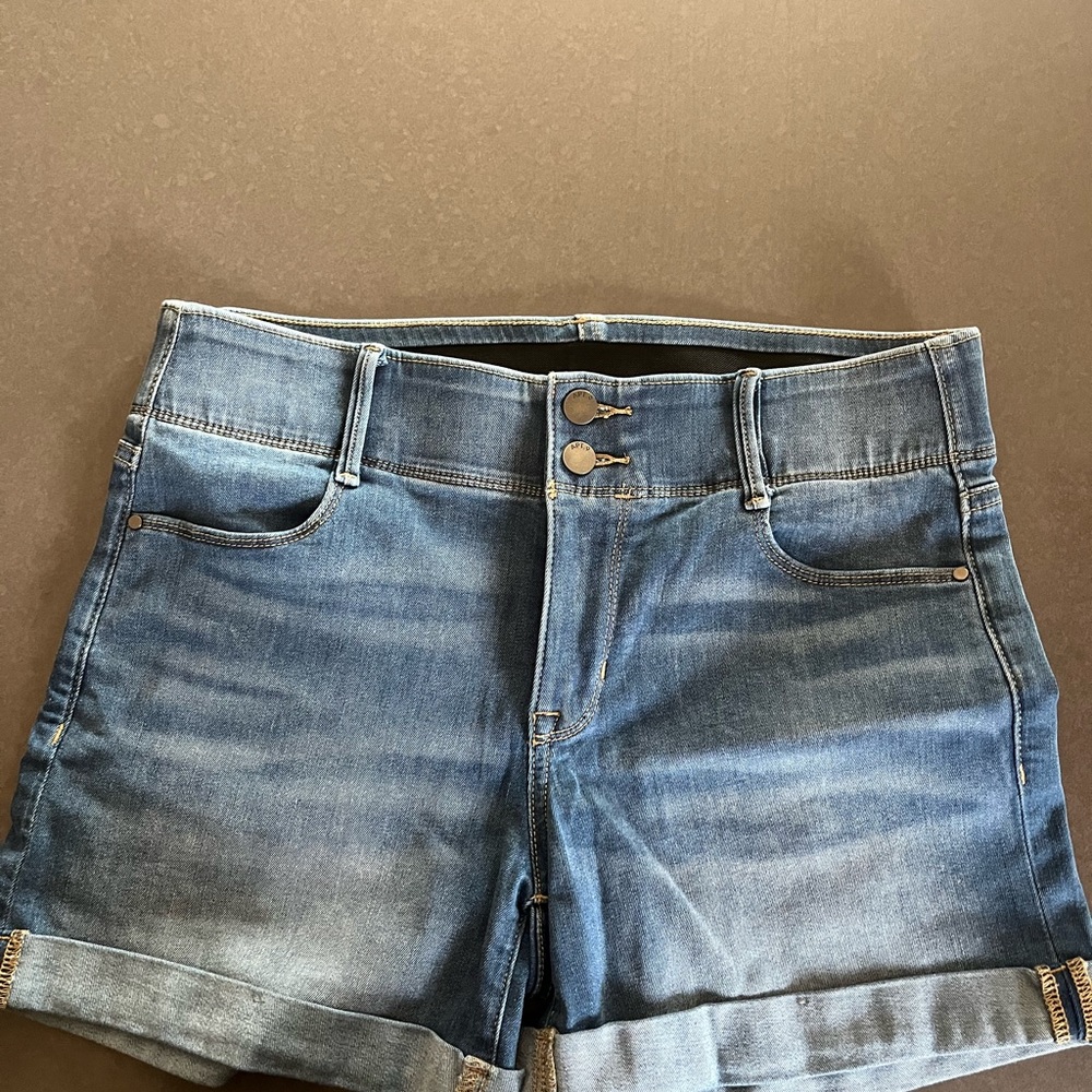 Apt 9 Women’s Jean Shorts